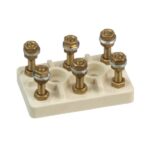 REGLETA DE PORCELANA 3 PASOS CON TORNILLO CABLE 10