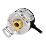 ENCODER INCREMENTAL TIPO FLECHA  HUECA, CUERPO 40mm, DIAMETRO INTERNO DEL EJE 8mm, RESOLUCIÓN 5000 P/R, FASE DE SALIDA A B Z, SALIDA DE CONTROL NPN, 12-14VCC, CONEXIÓN TIPO CABLE RADIAL, IP50