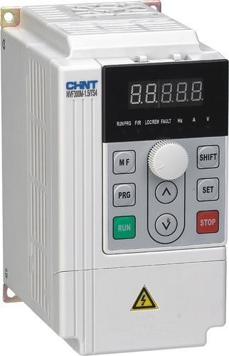 02-26-047_1.jpg VARIADOR DE FRECUENCIA CHINT NVF300M 1HP 3F 380-480V - Image 1