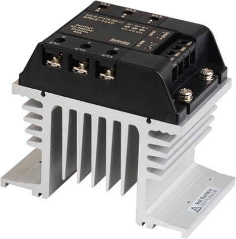 04-02-063_1.jpg RELE SSR SRH3 40A 48-480VAC ENTRADA 4-30VDC 3 FASES 3 POLOS CON DISIPADOR MARCA AUTONICS - Image 1