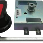 ACCESORIO PARA ACCIONAMIENTO EN PUERTA SRH-22 PARA BREAKER NM8N-250-3P CHINT