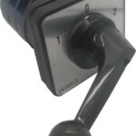 INVERSION DE GIRO EN CAJA METALICA GRIS 3X30A 220VAC FOR-OFF-REV
