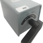 TRANSFERENCIA EN CAJA METALICA GRIS 3 X 30A 220VAC