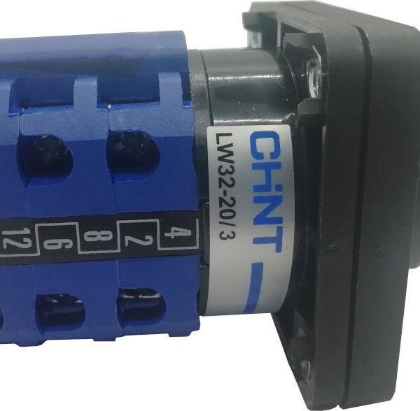 INTERRUPTOR TIPO TRANSFERENCIA TRES POLOS 1-0-2 20AMP 480V