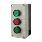 BOTON PULSADOR TRIPLE EN CAJA PLASTICA 2 ARRANQUE + 1 PARE