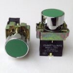 BOTON PULSADOR BORDE METALICO COLOR  VERDE 22MM 1 NA