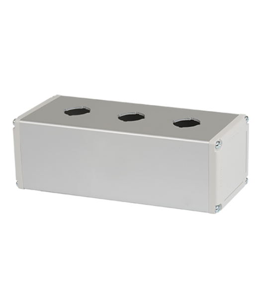 04-26-045_1-1.png CAJA RECTANGULAR PARA PULSADOR 22MM 3 HUECOS MARCA AUTONICS - Imagen 1