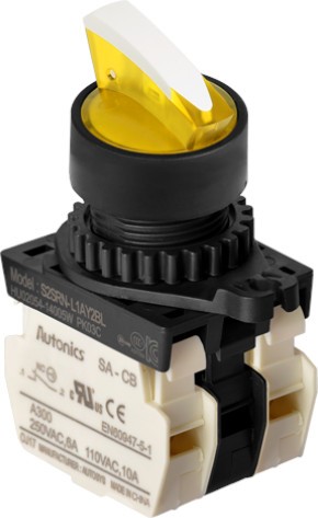 04-27-047_1-1.jpg SELECTOR PLASTICO 22MM 3 POSICIONES 1 NO MANETA CORTA CON LUZ ROJA - Imagen 1