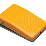 INTERRUPTOR DE PEDAL 1PDT 10A 2M CABLE 2M IP54