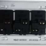 INTERRUPTOR NEW3-A00500  3Gang 1 Way Switch 250V 10A