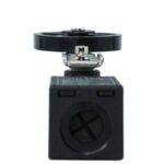 INTERRUPTOR FINAL DE CARRERA NEGRO, RIEL METALICO AJUSTABLE Y ROLDANA GRANDE DE HULE, IP65, 1NO/1NC, 10A 250VAC AC15, TM