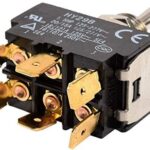 INTERRUPTOR DE CODILLO PULS-OFF-PULS CAPACIDAD 15HP 125-277V 20/10A/250V 20/15A 125/277VAC 6 TERMINALES