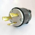 ENCHUFE CLAVIJA DE SEGURIDAD TIPO NEMA MARCA TM 2 POLOS + TIERRA CONFIGURACION L6-30P CORRIENTE MAXIMA 30 AMP VOLTAJE MAXIMO 250V CERTIFICADO UL