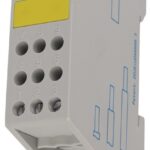 BLOQUES DE DISTRIBUCION O POWER BLOCK MARCA TM MONTAJE EN RIEL DIN LINEA DE ENTRADA: 1 CABLE DE 8 HASTA 2 AWG LINEA DE SALIDA: 9 CABLES HASTA 12 AWG CORRIENTE MAXIMA 125 AMP