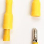 TERMINAL CABLE MACHO NO 10-12 REDONDO AMARILLO PAQ 100 UNIDS