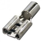 TERMINAL DE ALTA TEMPERATURA PARA 483C TIPO HEMBRA PARA ESPADA DE 6.35MM ACERO INOXIDABLE RECUBIERTO DE NICKEL PARA CABLE 12-10 AWG ENTRADA TRASERA  PAQ 100 UNIDS