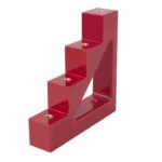 AISLADOR ESCALONADO PARA BARRAS MARCA TM AISLAMIENTO 9KV RESISTENCIA A LA TRACCION 600LBS TAMAÑO 132MM DE ALTO X 132MM DE BASE X 27,5MM DE GRUESO 4 ESCALONES TAMAÑO DEL ESCALON 30MM X 30MM CON ROSCA M8