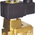 VALVULA SOLENOIDE AGUA/AIRE 1 PULGADAS NPT NC142PSI MAX 110V BRONCE