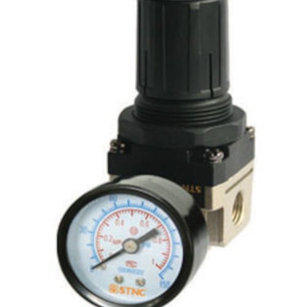 REGULADOR DE PRESION CON MANOMETRO, RANGO DE PRESION 7-145PSI, FLUJO HASTA 550 L/MIN, 1/8 PULG NPT